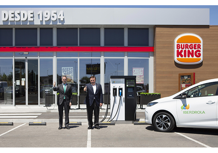 Foto Iberdrola y RB Iberia instalarán 400 puntos de recarga de vehículos eléctricos en restaurantes.